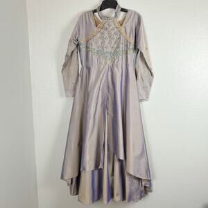 Approx S/M Color Shifting Grey Purple Indian Dress Nikkah Bollywood Embroidered